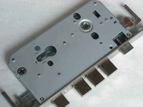 厦门市24小时上门开锁公司